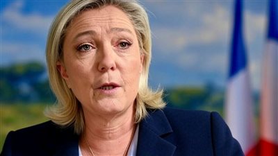 قرار المحكمة الدستورية الفرنسية حول استبعاد السياسيين المدانين يهدد مستقبل مارين لوبان السياسي قبل انتخابات 2027