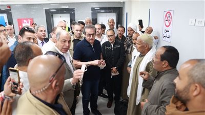 وزير الصحة يقرر مضاعفة التمريض وتقليص فترات الانتظار في مستشفيات المنيا خلال جولة ميدانية موسعة