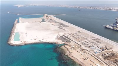 مشروع محطة تحيا مصر 2 بميناء الدخيلة يعزز التجارة العالمية ويوفر آلاف فرص العمل