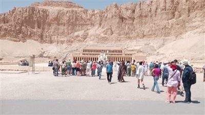 إقبال قياسي على المتاحف والمواقع الأثرية في مصر خلال عطلة عيد الفطر المبارك مع استقبال 175 ألف زائر
