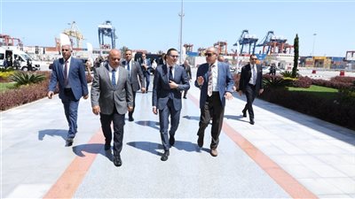زيارة ميدانية لوزير الاستثمار بالإسكندرية لمتابعة الإفراج الجمركي وتسجيل ميناء الإسكندرية أعلى معدل تداول بضائع في 2024