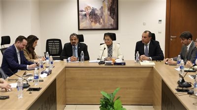 مصر وفرنسا تمهّدان لشراكة صحية استراتيجية: لقاء رسمي يبحث جذب الاستثمارات وتوطين التكنولوجيا الطبية وتحسين جودة الرعاية