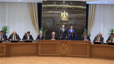 رئيس الوزراء يشهد توقيع اتفاقيات استراتيجية لطرح شركات 