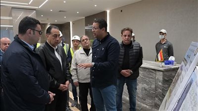 رئيس الوزراء مصطفى مدبولي يتفقد مشروع أبراج الداون تاون في مدينة العلمين الجديدة ويؤكد أن البرج الأيقوني سيكون الأعلى على ساحل البحر المتوسط