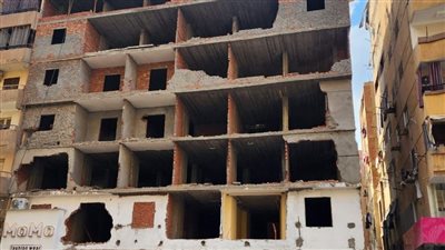 بناءً على شكوى المواطنين: إزالة عقار مخالف من 8 طوابق في عين شمس بالقاهرة والتنمية المحلية تتوعد المخالفين بإجراءات رادعة