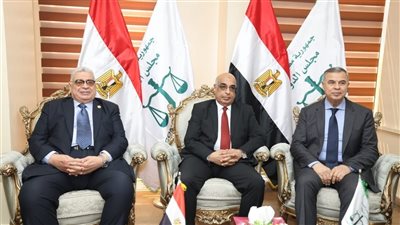 وزير العدل يفتتح فرعي توثيق جديدين بالإسكندرية ضمن خطة تطوير الخدمات العدلية ويؤكد انتظام العمل بمحكمة الاستئناف ومجمع مجلس الدولة