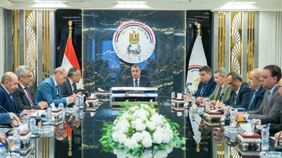 وزير الدولة للإنتاج الحربي يستعرض نتائج ثلاثة أرباع موازنة 2024/2025 ويؤكد أهمية تعميق التصنيع المحلي وزيادة الإنتاج العسكري والمدني لتحقيق التنمية الصناعية المستدامة