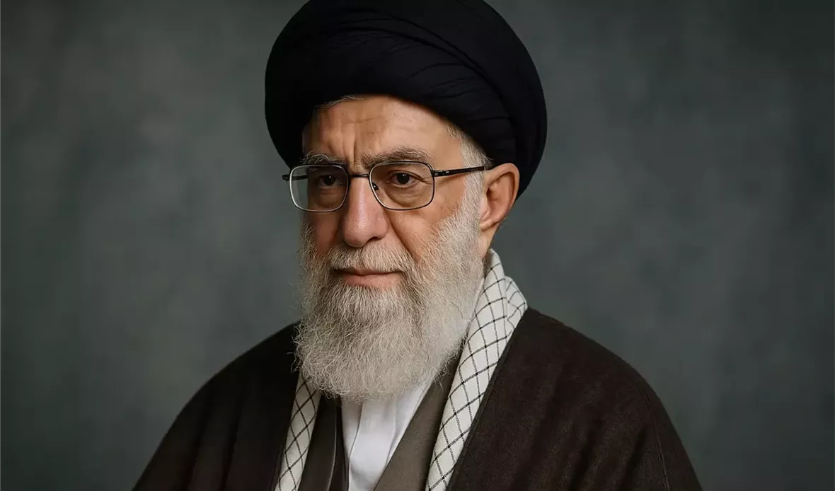 علي خامنئي يظهر علنًا