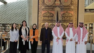 القنصل السعودي ومدير المركز الوطني للوثائق يزوران مكتبة الإسكندرية ويشيدان بدورها الحضاري والتقني في حفظ التراث والمعرفة