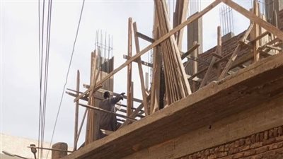 إزالة تعديات على الأراضي الزراعية وأملاك الدولة بالأقصر ضمن حملة الموجة 25 واسترداد 103 ألف متر بأرمنت بمشاركة الوحدات المحلية والشرطة