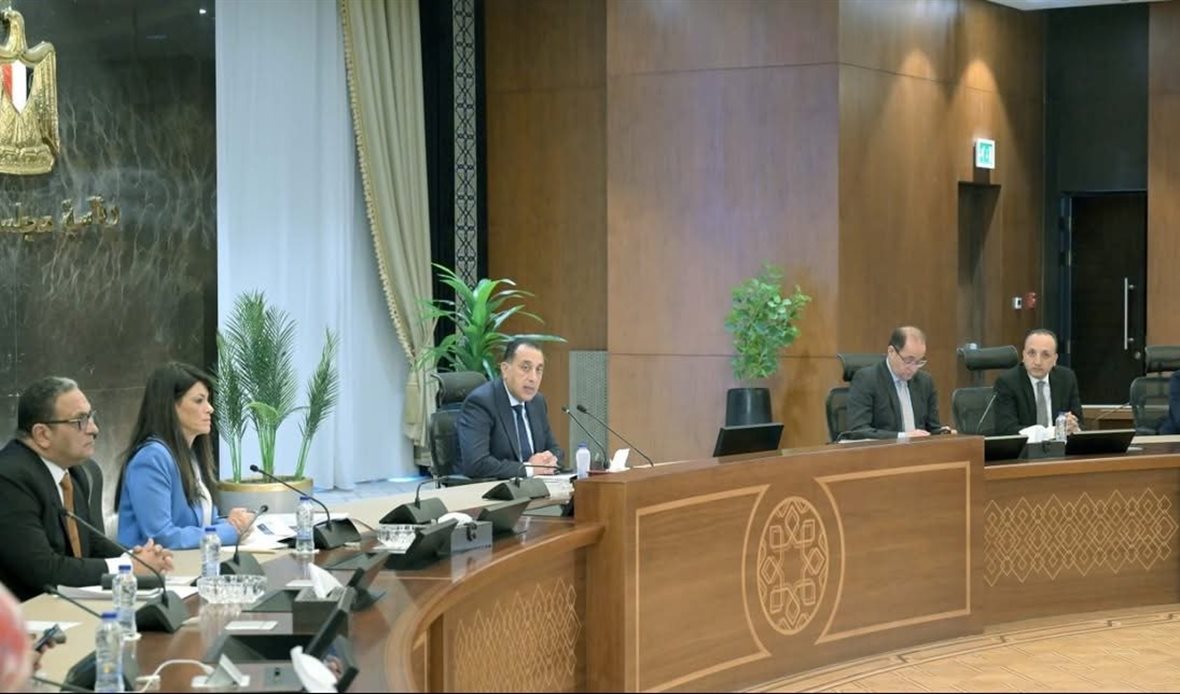 رئيس الوزراء مصطفى