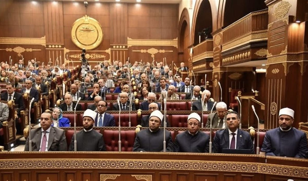 مجلس الشيوخ يناقش