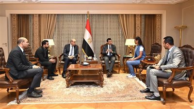 اجتماع مشترك بين وزيري الرياضة والطيران لدعم أبطال الإسكواش المصريين وتسهيل مشاركتهم الدولية باعتبارهم سفراء مصر الرياضيين حول العالم