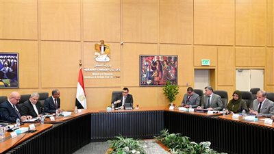 وزير الإسكان يتابع ميدانيًا مشروعات 