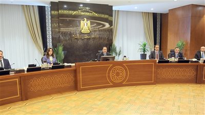 رئيس الوزراء في الاجتماع السابع لمجلس المحافظين: لا تصالح جديد مع مخالفات البناء.. والتعدي على الأراضي الزراعية مسؤولية مشتركة بين المحافظ ومدير الأمن