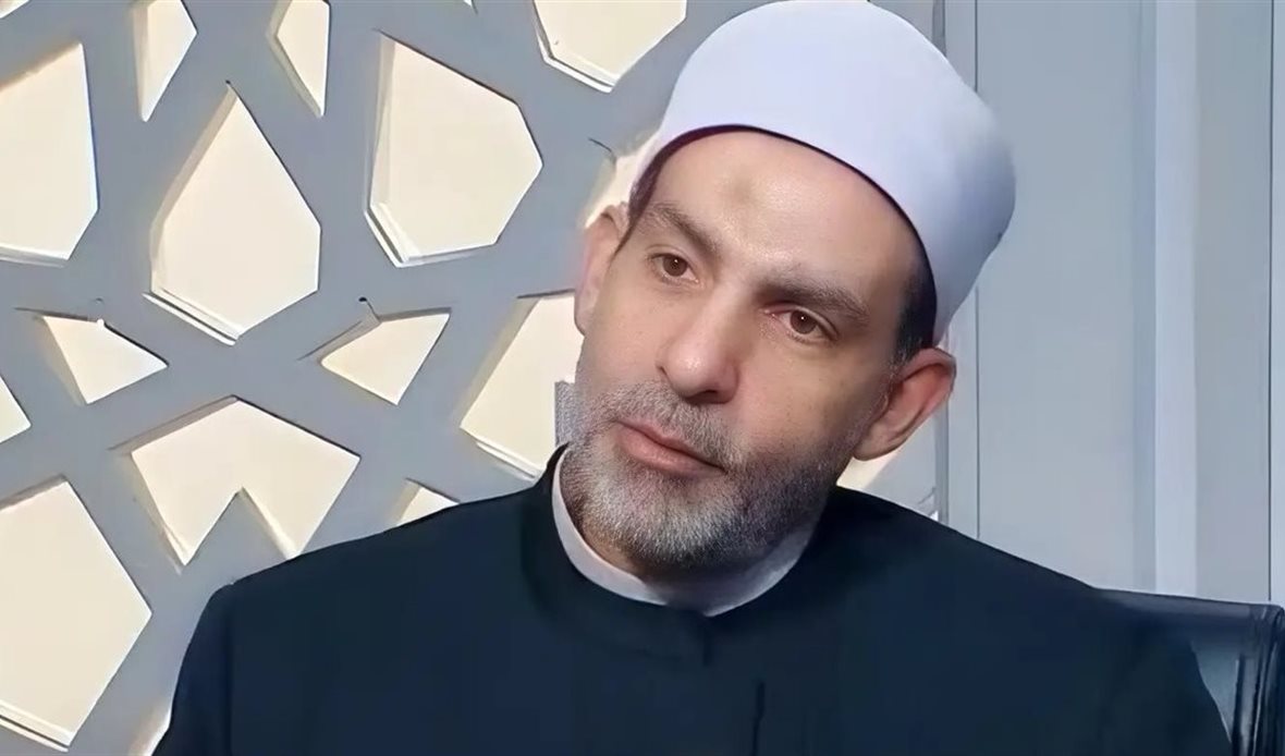 الدكتور علي فخر،