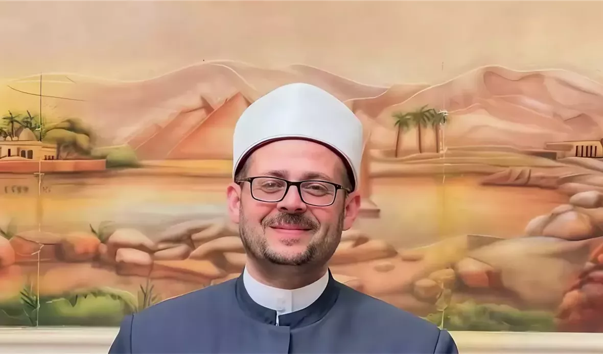 أسامة الجندي يحذر