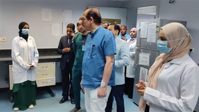 نائب وزير الصحة يتفقد المنشآت الصحية بمحافظة الأقصر ويوجه بإجراءات تصحيحية فورية لتحسين الأداء وتكريم المتميزين ومعاقبة المقصرين في تقديم الخدمات الطبية