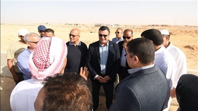 وزير الإسكان يتفقد المشروعات الجديدة في التجمع العمراني غرب الضبعة بالساحل الشمالي الغربي ويؤكد: المشروع لأهالي المنطقة وتوفير الخدمات أولوية