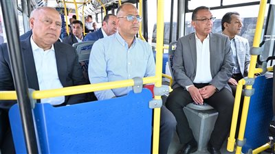 وزير الصناعة والنقل يتفقد مشروع الأتوبيس الترددي BRT على الطريق الدائري ويؤكد: تشغيل المرحلة الأولى قريبًا و100 أتوبيس كهربائي مكيف لدعم النقل الجماعي الحضاري وتقليل الانبعاثات
