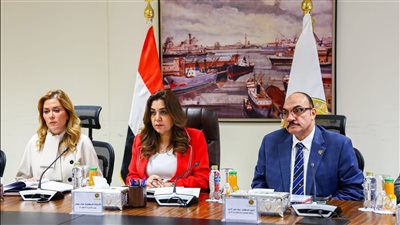 وزيرة التنمية المحلية ومديرة الأكاديمية الوطنية للتدريب ومحافظ الإسكندرية الأسبق يقودون لجنة لاختيار أفضل القيادات لشغل الوظائف الشاغرة بوزارة التنمية المحلية في العاصمة الإدارية