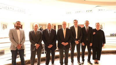 وزير التعليم العالي يستقبل مجدي يعقوب ويؤكد دعم مؤسسة القلب بأسوان كشريك استراتيجي لتحسين التعليم الطبي والخدمات الصحية في صعيد مصر ضمن رؤية 2030