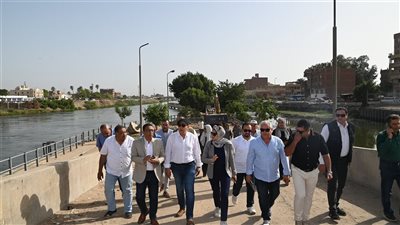 في جولة مفاجئة بالقليوبية والشرقية.. وزير الري يوجه بإزالة التعديات وتكثيف أعمال تطهير الترع والصيانة خلال فترة أقصى الاحتياجات لضمان كفاءة المنظومة المائية وحماية المجاري من التلوث