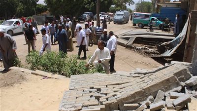 حملة إزالة مكبرة بأرمنت بقيادة رئيس المدينة لاستعادة أراضي الدولة ومحاسبة المسؤولين عن تجاهل مخالفات البناء بدون ترخيص داخل الحيز العمراني