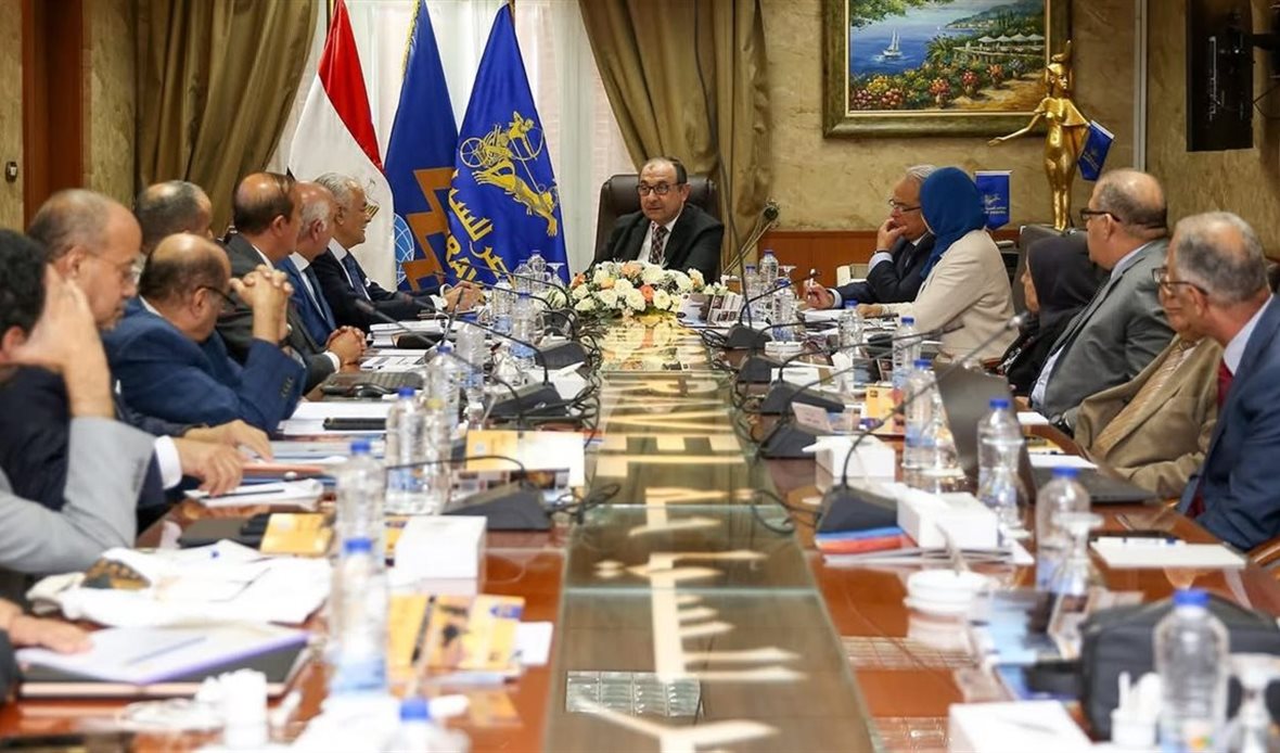 وزير قطاع الأعمال