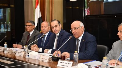 محافظ الجيزة يشارك في جلسة مناقشة قانون الإيجار القديم بمجلس النواب ويعرض تحديات القيمة الإيجارية وتأثيرها على التنمية العمرانية
