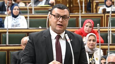 وزير الإسكان يعلن حركة تغييرات شاملة بهيئة المجتمعات العمرانية وأجهزة المدن الجديدة لتعزيز خطط التنمية العمرانية في مصر