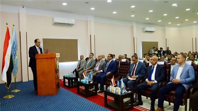 محافظ قنا ومدير صندوق مكافحة الإدمان يتفقدان مركز العزيمة ويشهدان تخريج 100 متعافٍ ضمن الاستراتيجية القومية لمكافحة المخدرات برعاية رئيس الجمهورية