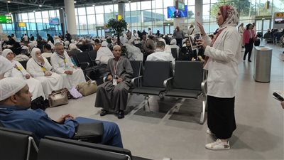الصحة تقدم خدمات وقائية لأكثر من 50 ألف حاج مصري وتوزع المستلزمات الطبية عبر المطارات والموانئ لضمان موسم حج آمن ومطمئن