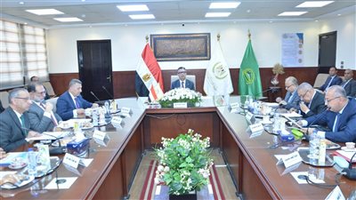 وزير التموين يرأس اجتماع الجمعية العامة للقابضة للصوامع والتخزين لمتابعة خطة 2025/2026 وتطوير البنية التحتية وتعزيز منظومة الأمن الغذائي