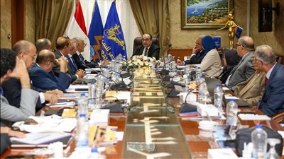 وزير قطاع الأعمال: مشروعات سياحية وفندقية ضخمة لتعزيز مكانة مصر عالميًا