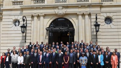 مصر تعرض رؤيتها الاقتصادية العالمية في اجتماعات التعاون الاقتصادي والتنمية بباريس