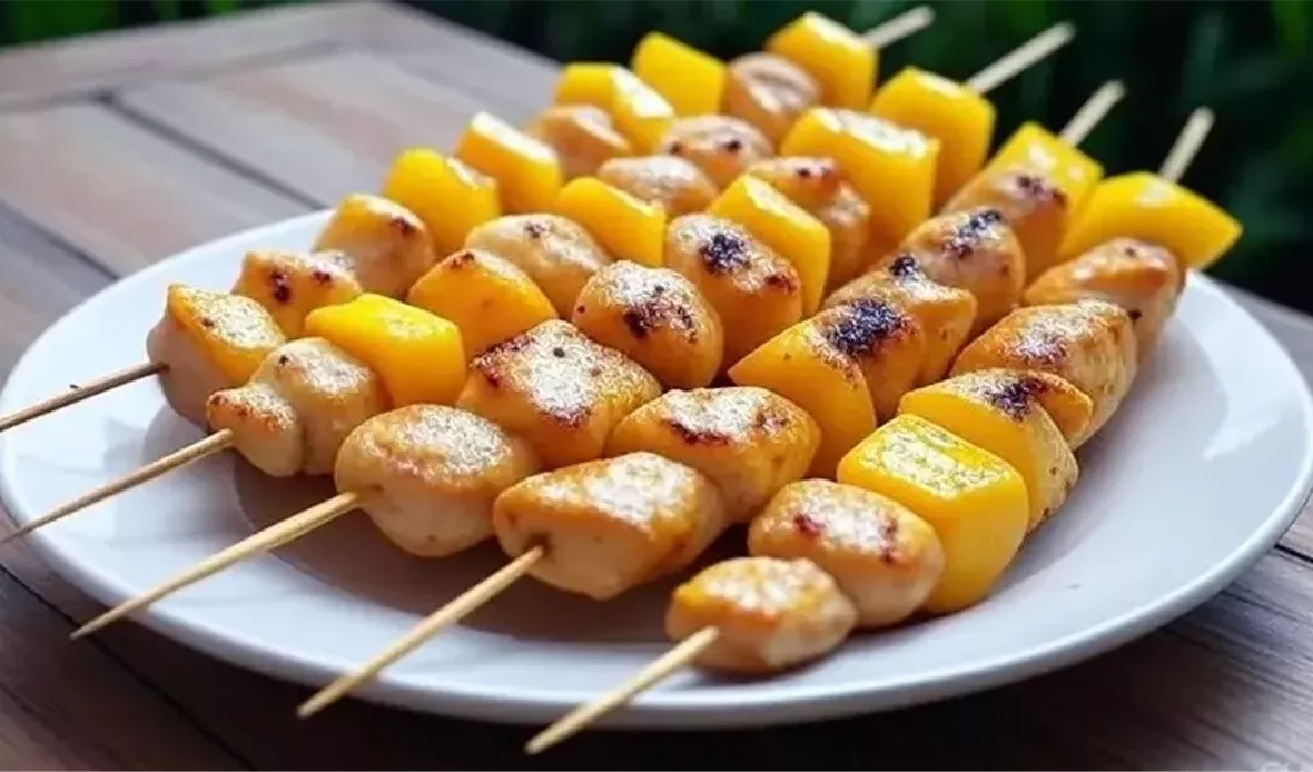 أسياخ الدجاج المشوي