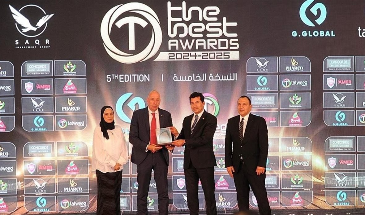 وزير الشباب يشهد