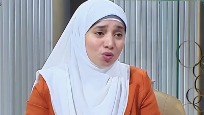 ما حكم ستر القدمين في الصلاة؟ وهل تقضي المرأة الصلاة في الحيض والنفاس؟.. هبة إبراهيم توضح