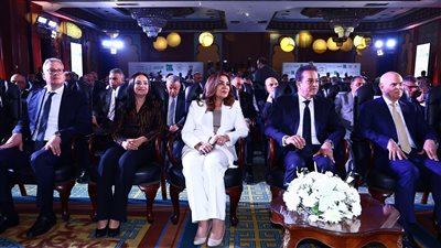 وزيرة التنمية المحلية تطلق مبادرة “سكن كريم” في إطار حياة كريمة لتطوير 80 ألف منزل في 1477 قرية بشراكة مجتمعية غير مسبوقة