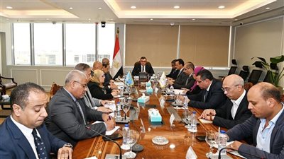 اجتماع تنسيقي برئاسة وزير الإسكان لمتابعة آليات تنظيم السوق العقارية وتفعيل تصدير العقار المصري