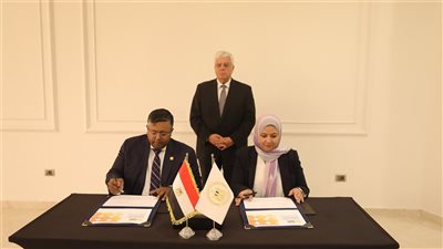 وزير التعليم العالي يكرم 20 جامعة مصرية مدرجة بتصنيف QS 2025 ويشهد توقيع بروتوكول تعاون مع المؤسسة العالمية لدعم تنافسية الجامعات