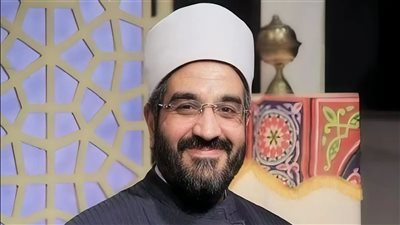 عمرو الورداني: رياضة الصدق وعبادة الجمال طريق النجاة من السيولة القيمية