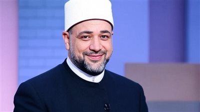 أيمن أبو عمر: الاحتفال بالمولد النبوي تجديد للعهد مع قيم الرحمة والهداية