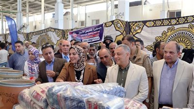 مبادرة “أسماك البلد لأهل البلد” تخفّض الأسعار بالإسماعيلية