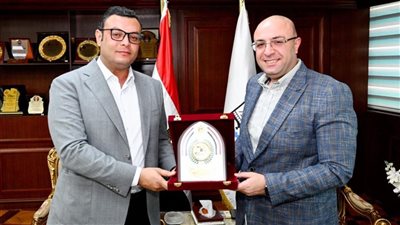 وزير الإسكان يتابع مشروعات حياة كريمة في بني سويف ويؤكد تسريع الأعمال لتطوير المرافق وتحسين مستوى معيشة المواطنين في قرى الريف المصري