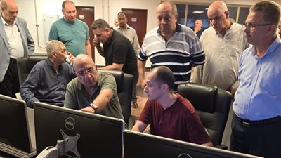 محمود عصمت يتفقد محطة كهرباء الشباب بالإسماعيلية ويشدد على إدارة القدرات وتعزيز كفاءة الشبكة لدعم التنمية