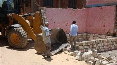 582 إزالة تعديات وتكثيف جهود النظافة ببني سويف