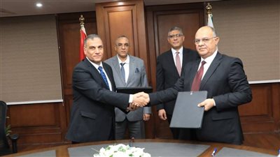 الجيزة توقع بروتوكولًا لتوفير لمبات الليد بأسعار مناسبة