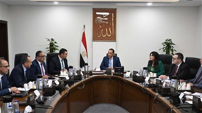 رئيس الوزراء يتابع تقنين أراضي المدن الجديدة ويستعرض مشروعات الإسكان والطروحات السكنية لتحقيق العدالة العمرانية